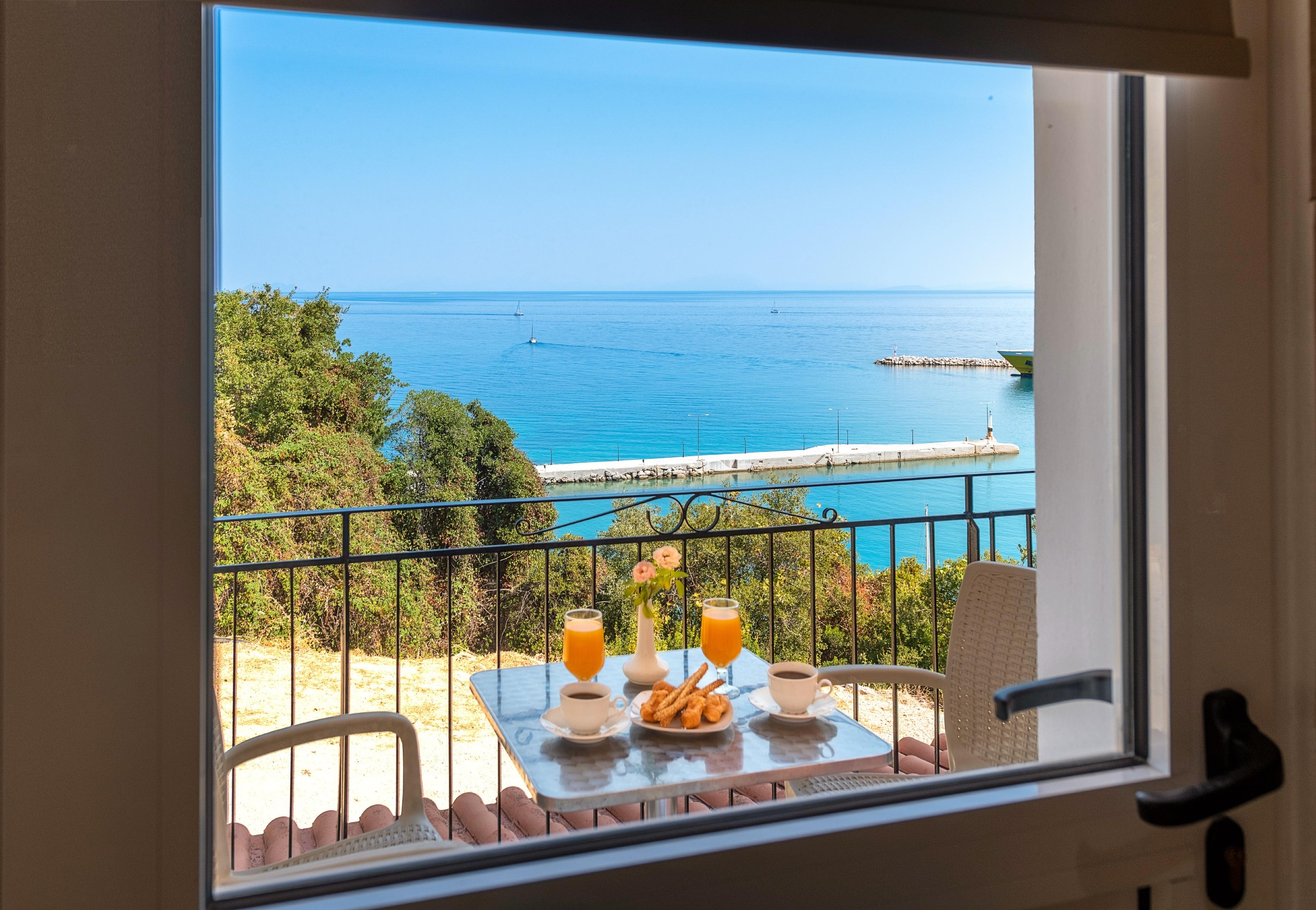 Faro Del Porto Apartment Poros  ภายนอก รูปภาพ