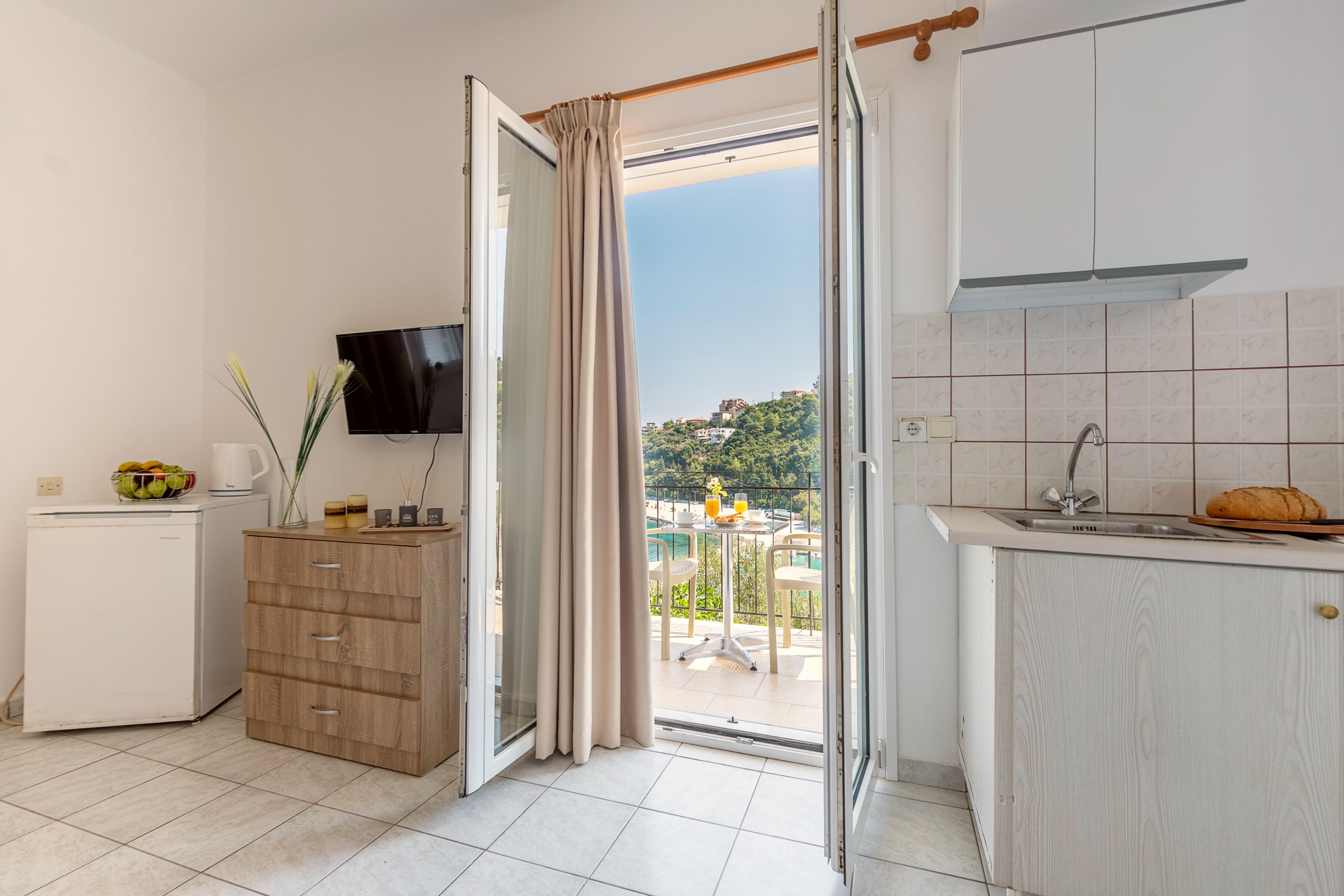 Faro Del Porto Apartment Poros  ภายนอก รูปภาพ