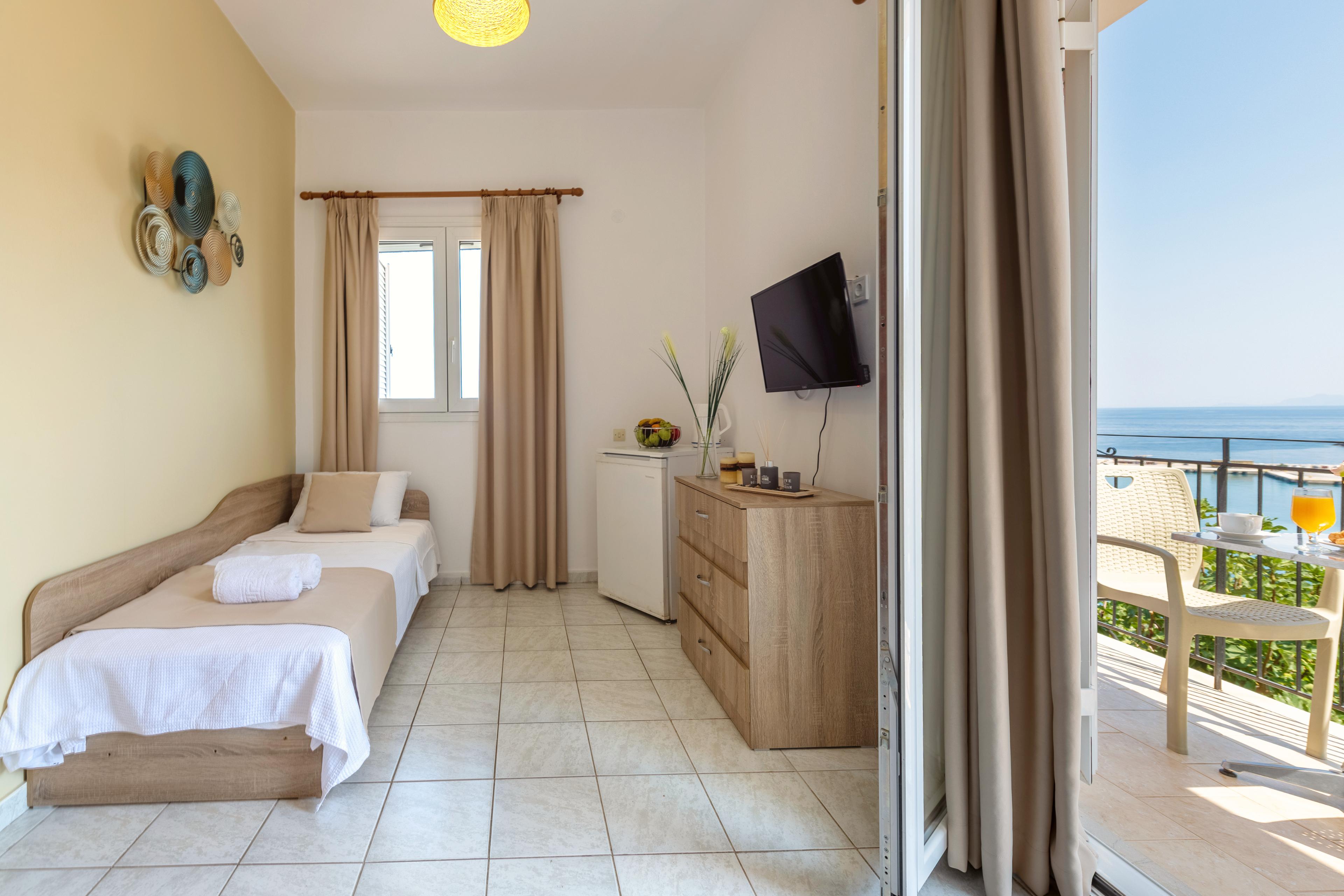 Faro Del Porto Apartment Poros  ภายนอก รูปภาพ