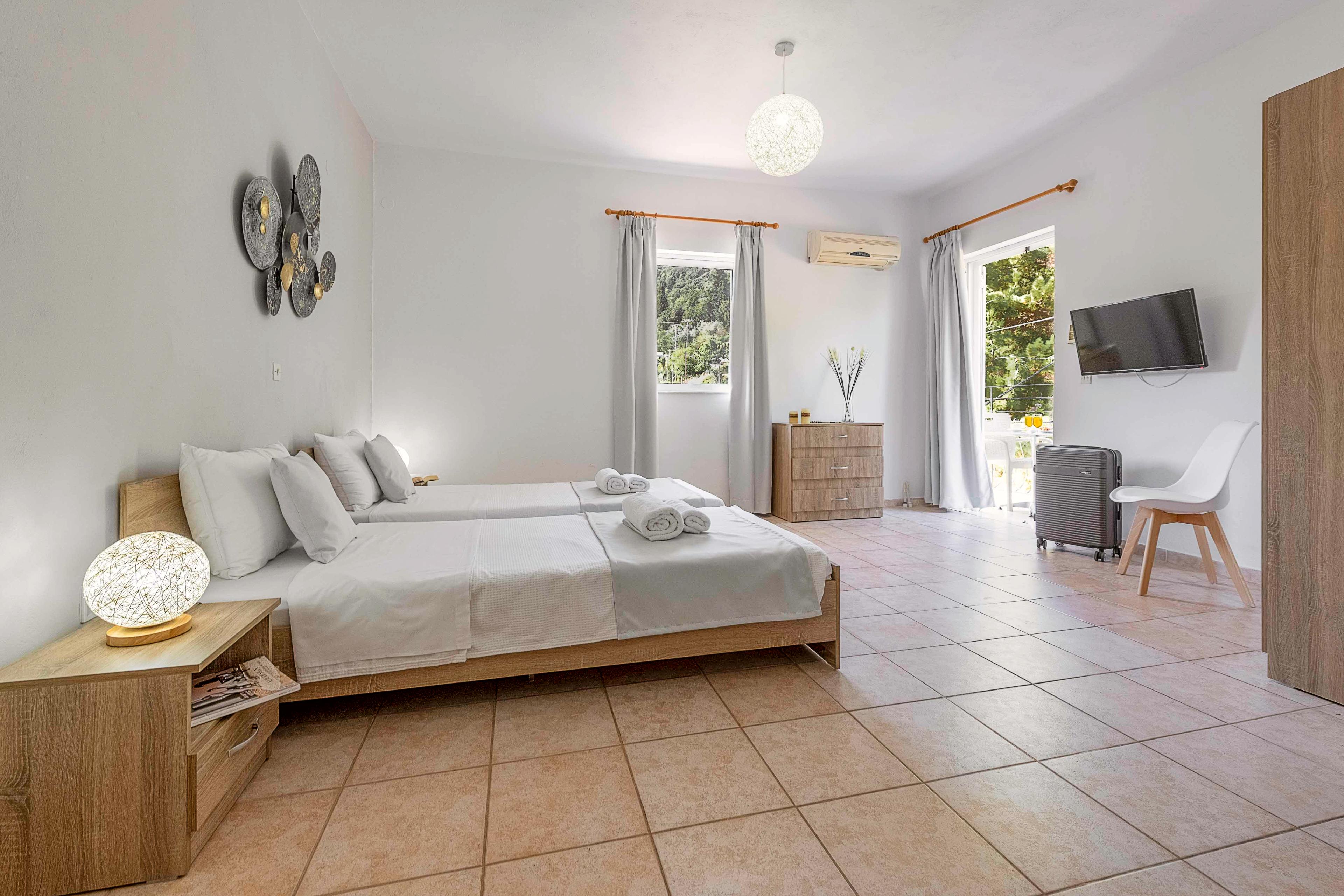 Faro Del Porto Apartment Poros  ภายนอก รูปภาพ