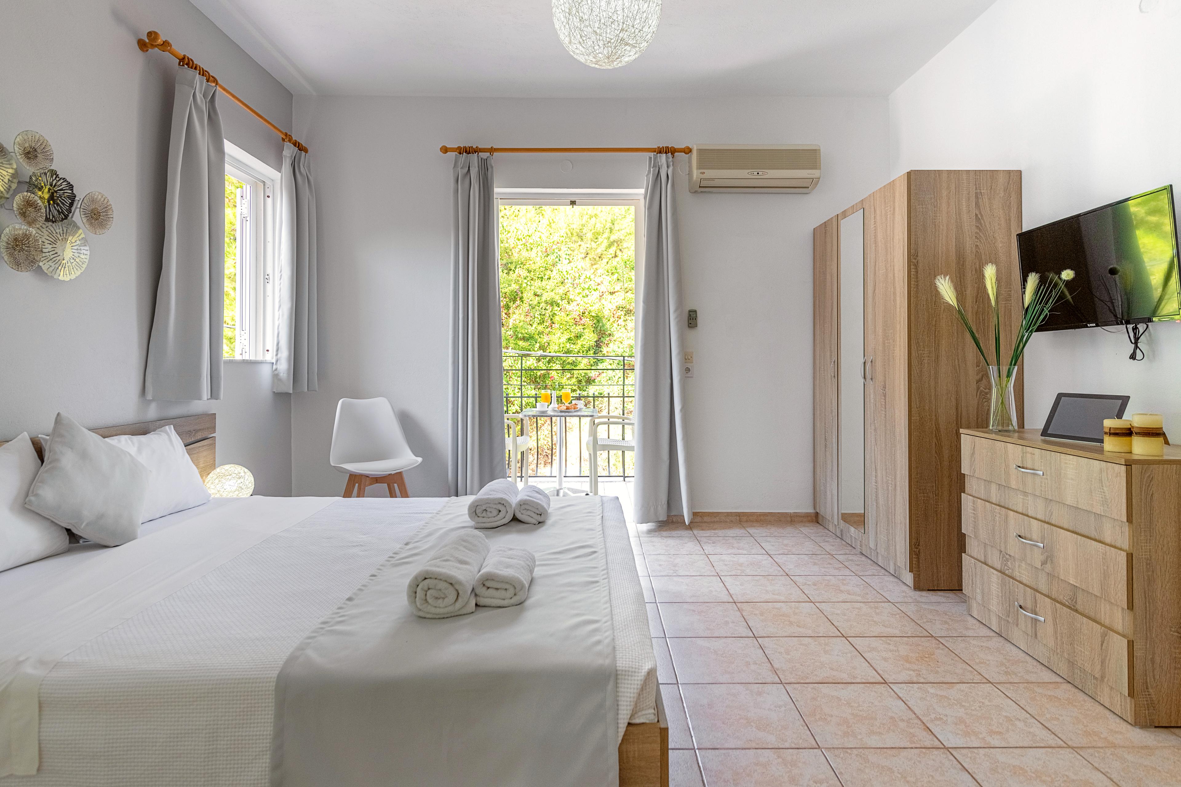 Faro Del Porto Apartment Poros  ภายนอก รูปภาพ