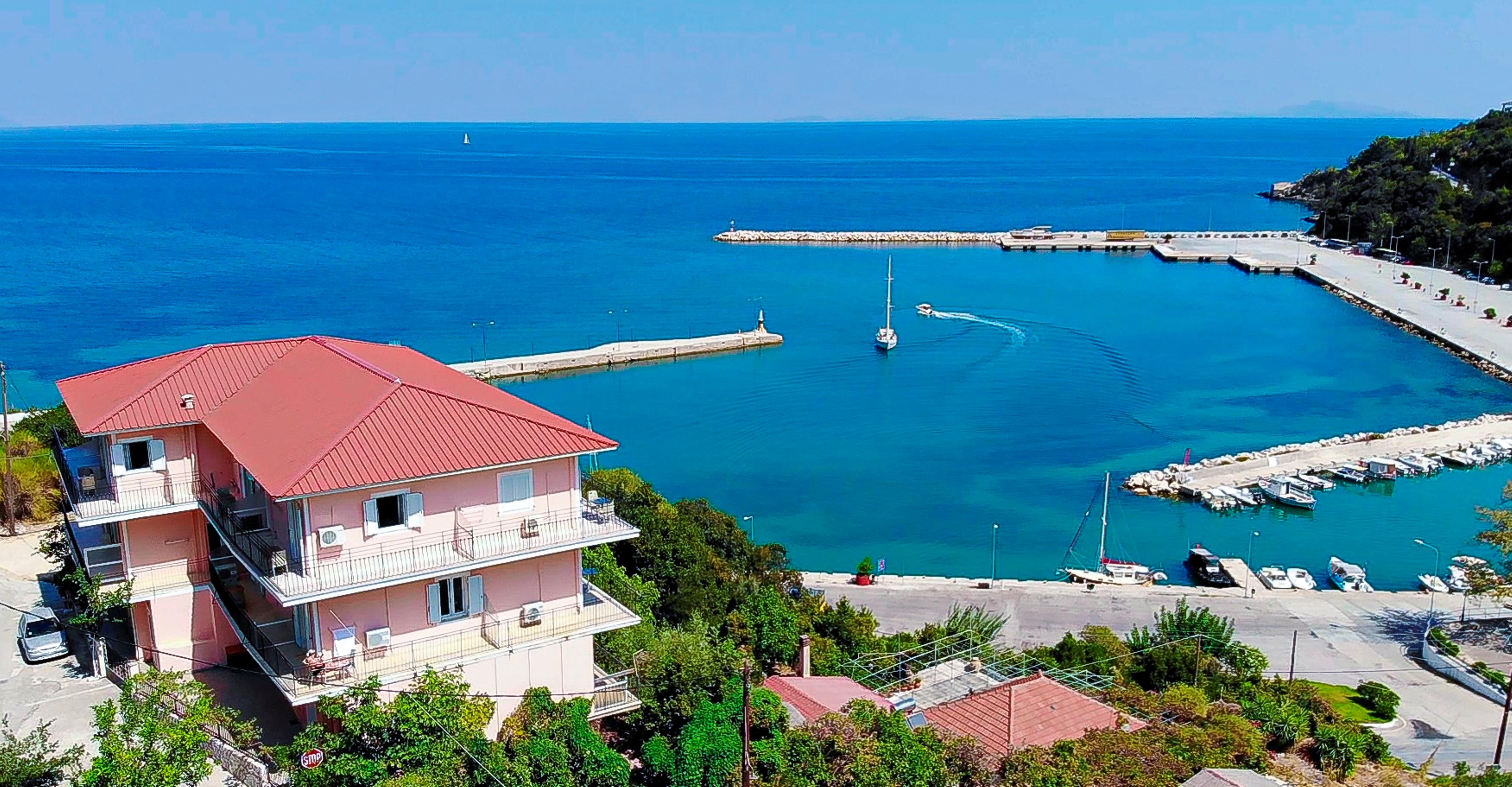 Faro Del Porto Apartment Poros  ภายนอก รูปภาพ